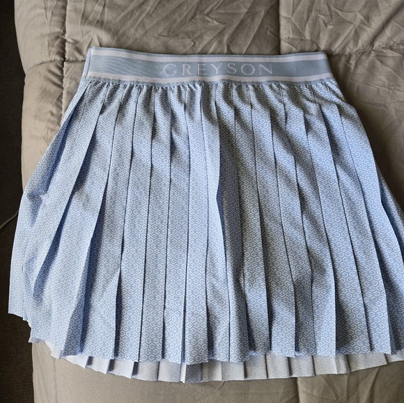 Greyson Skort - Picture 1 of 7
